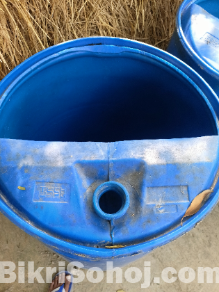 পানির ড্রাম